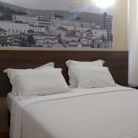 Hotel 494 Oliveira-Mg Экстерьер фото
